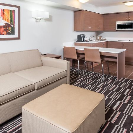Microtel Inn & Suites By Wyndham Fort Saint John Fort St. John Exteriér fotografie