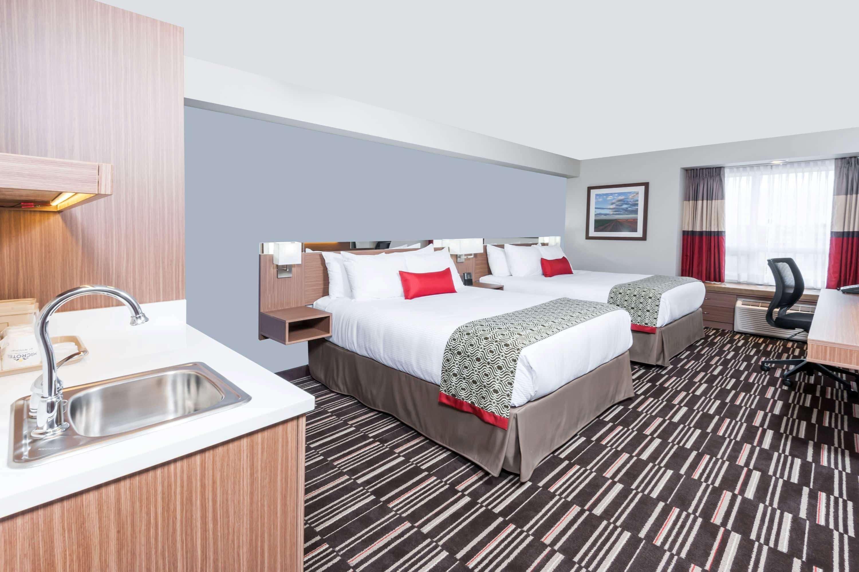 Microtel Inn & Suites By Wyndham Fort Saint John Fort St. John Exteriér fotografie